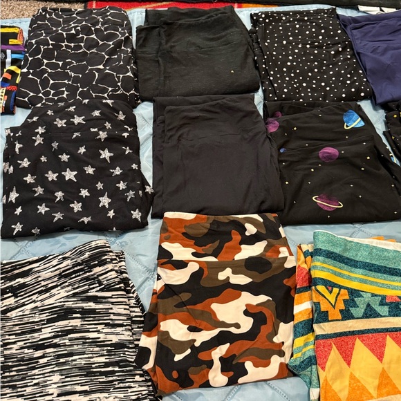 Multiple Leggings lularoe - Picture 14 of 16
